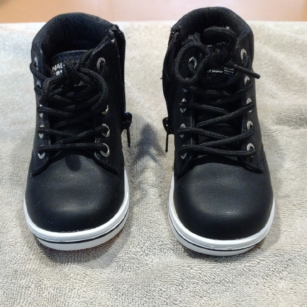 Nautica Black Kids Boots with Side Zipper For Easy On And Off, And White Soles